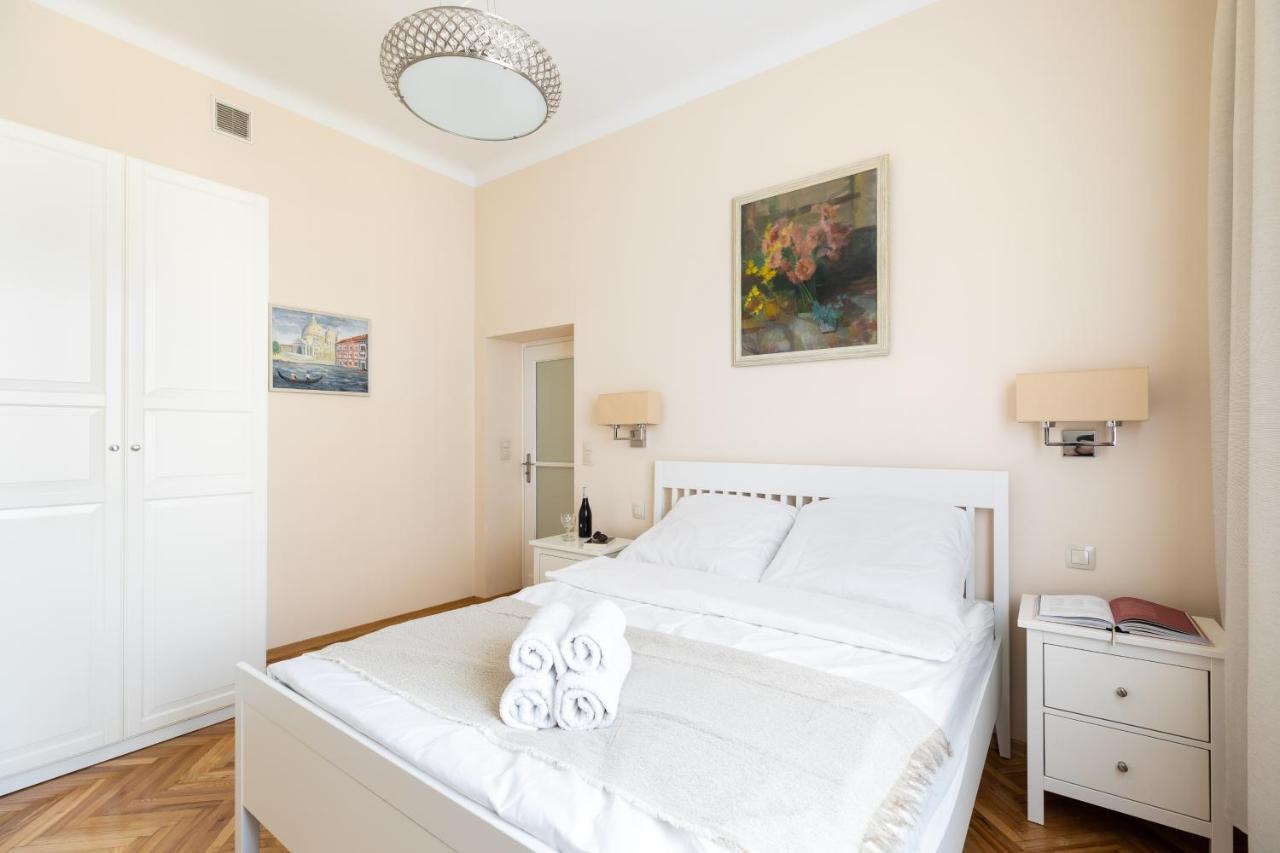 P&O Serviced Apartments Plac Konstytucji Warszawa Eksteriør bilde